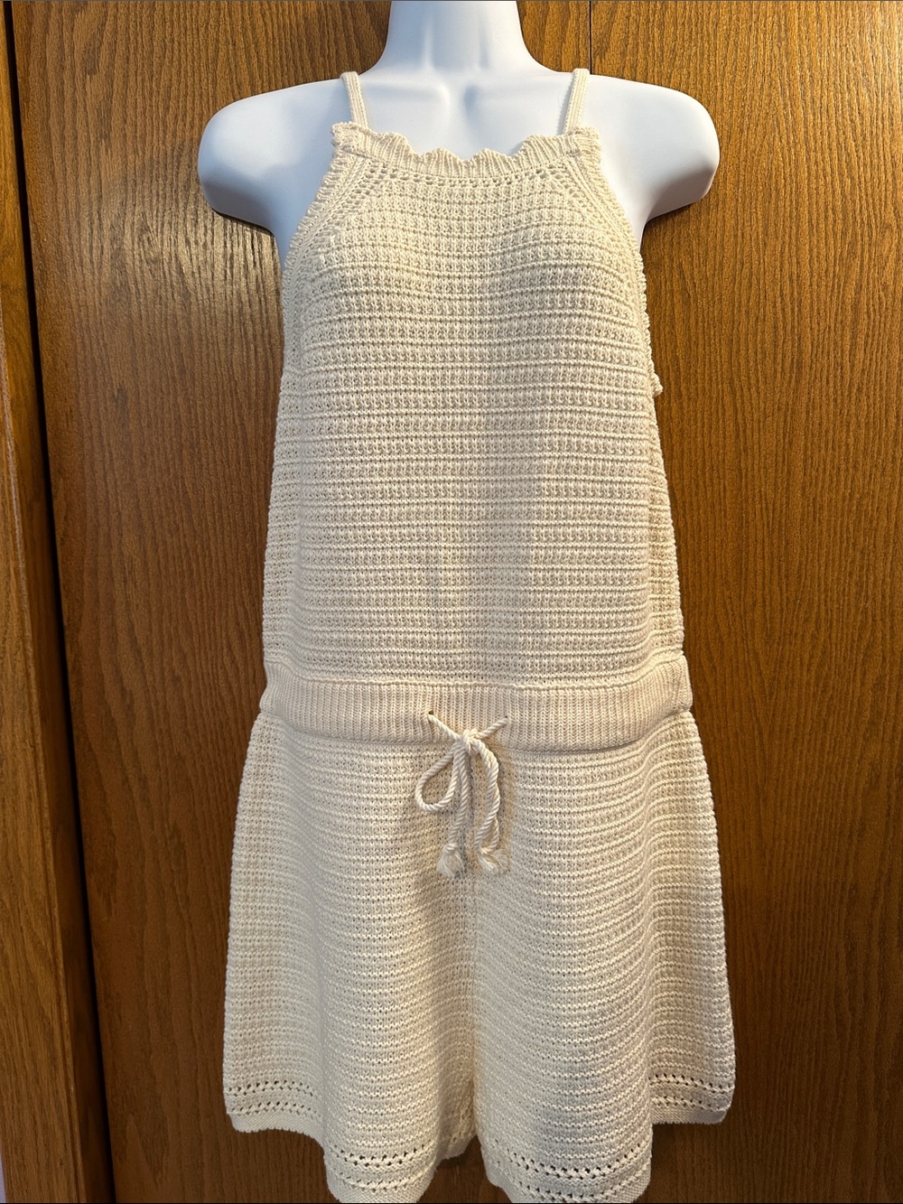 Universal Thread Cream Crochet Knit Romper size small.